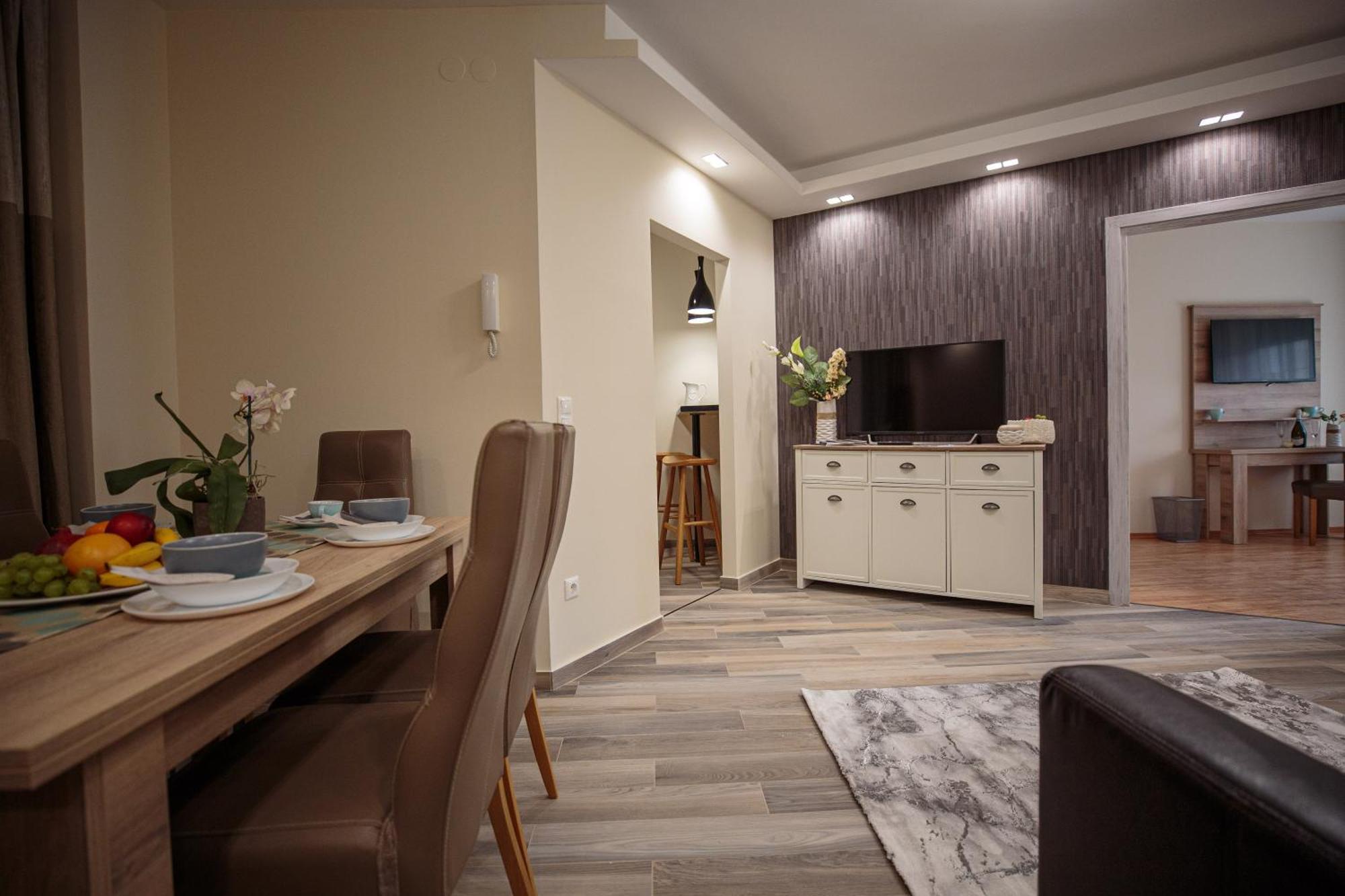 Mokka Apartments Miskolc Exterior photo